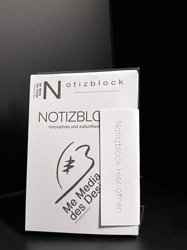 Notizblock media design first - media,